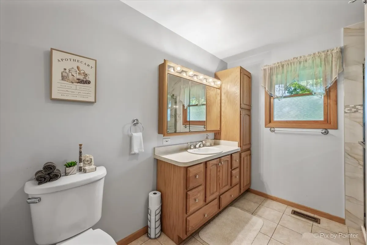 152 Jacquelyn Drive IL