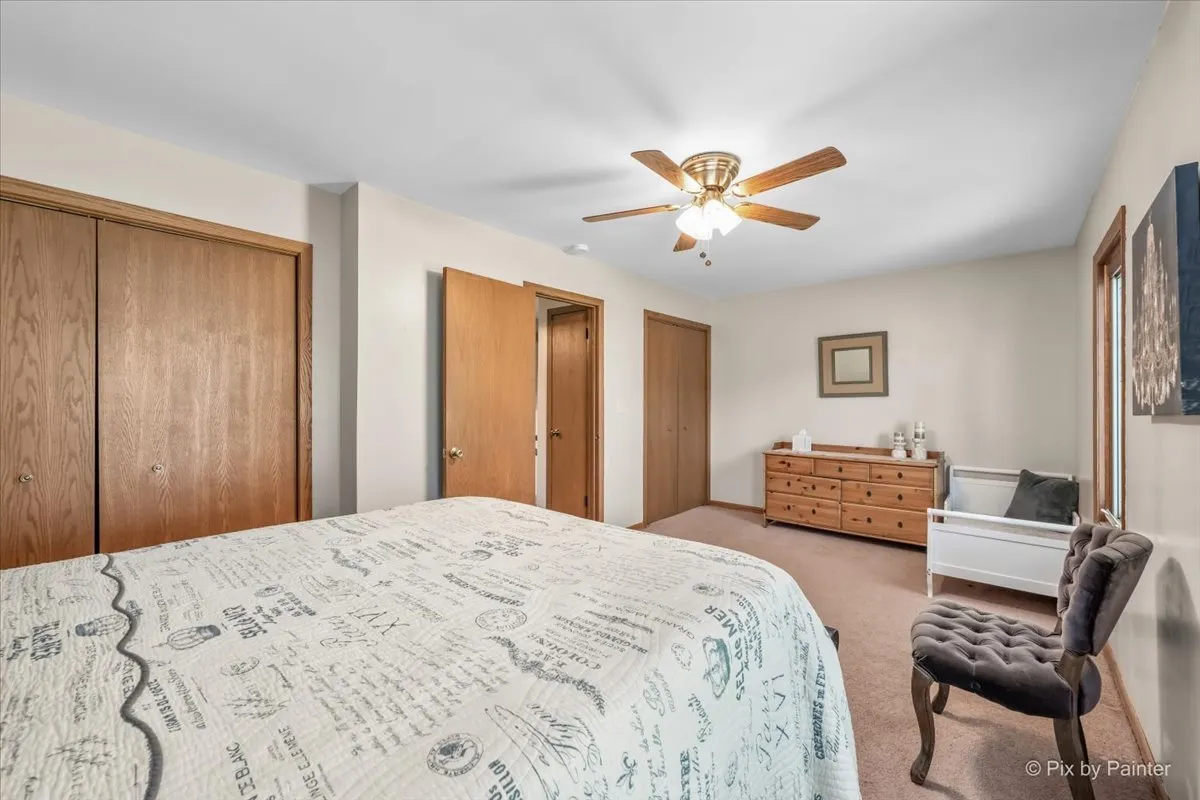 152 Jacquelyn Drive IL