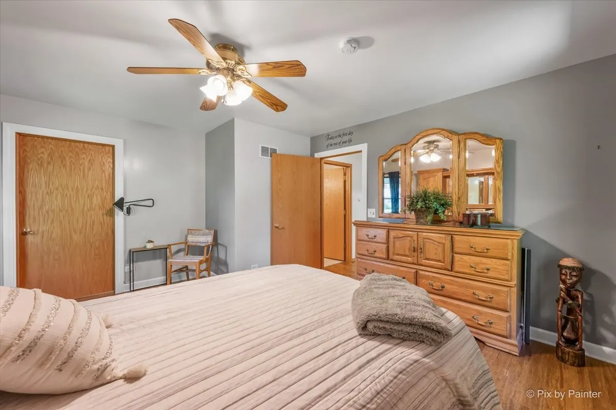 152 Jacquelyn Drive IL