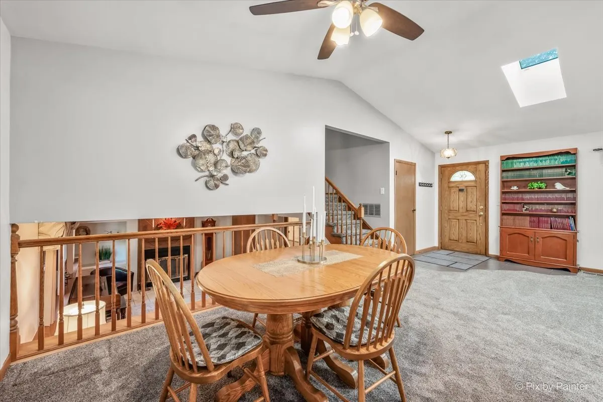 152 Jacquelyn Drive IL