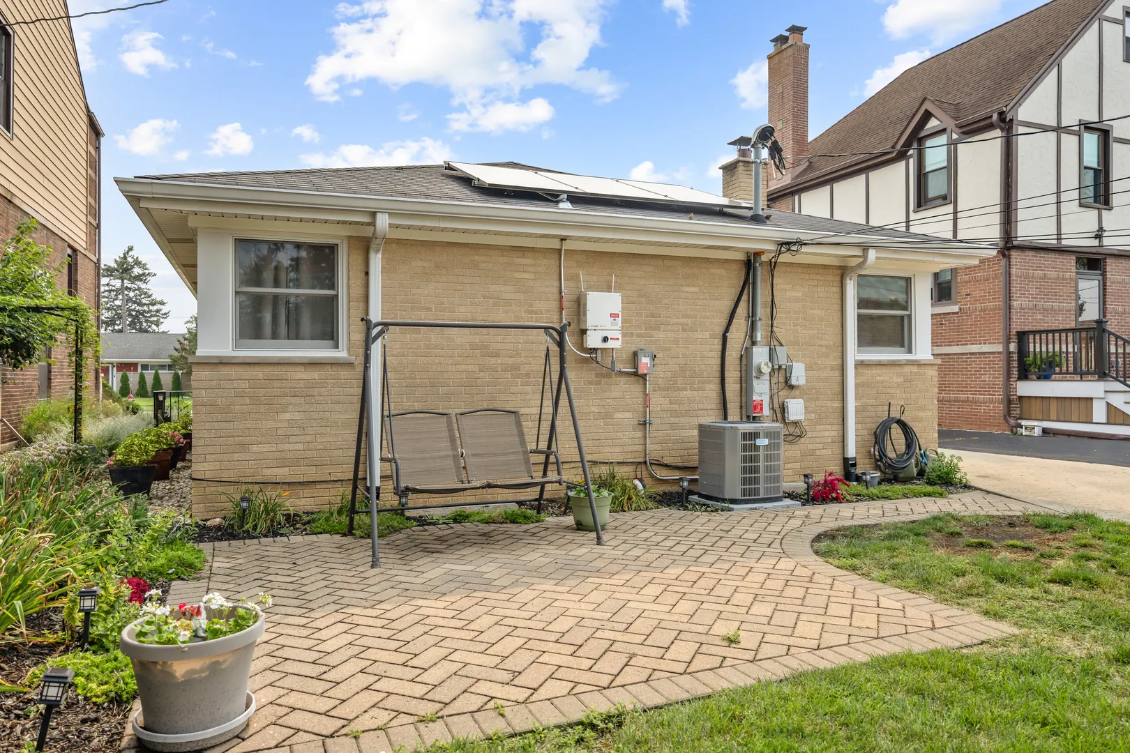 952 W Grant Drive IL