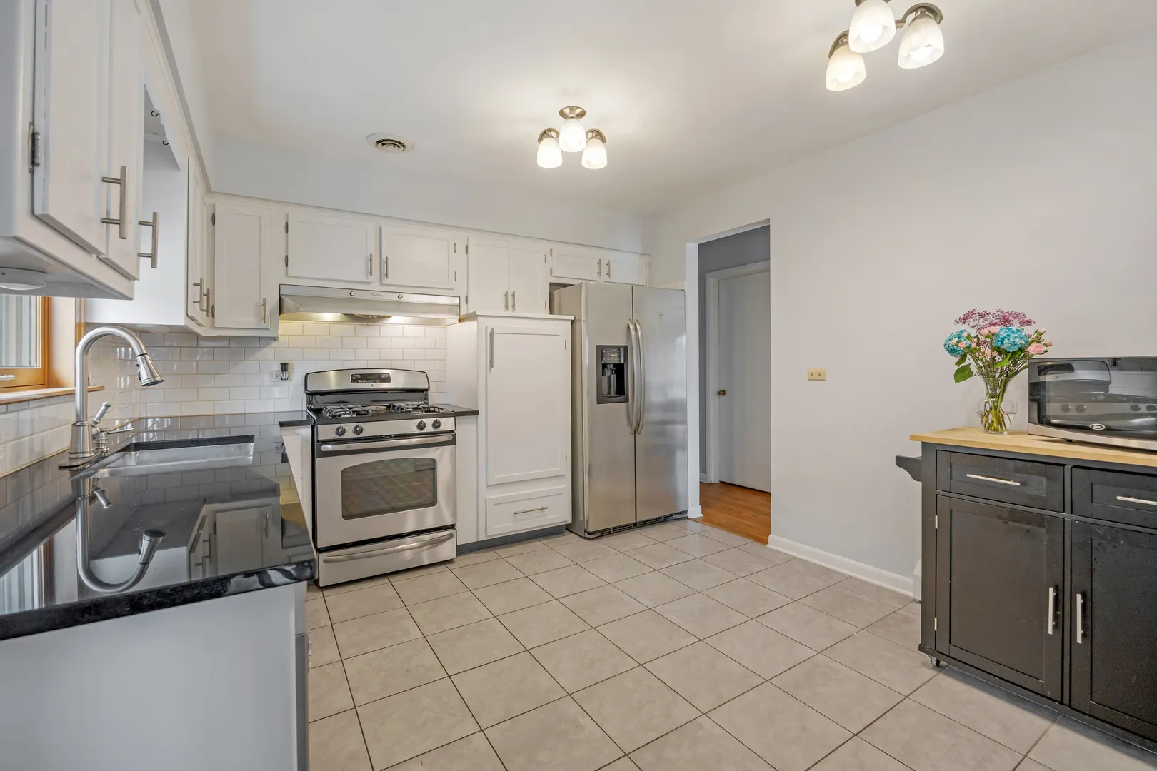 952 W Grant Drive IL
