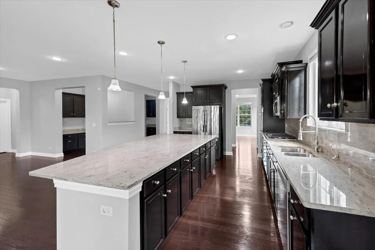 23590 Sanctuary Club Drive IL