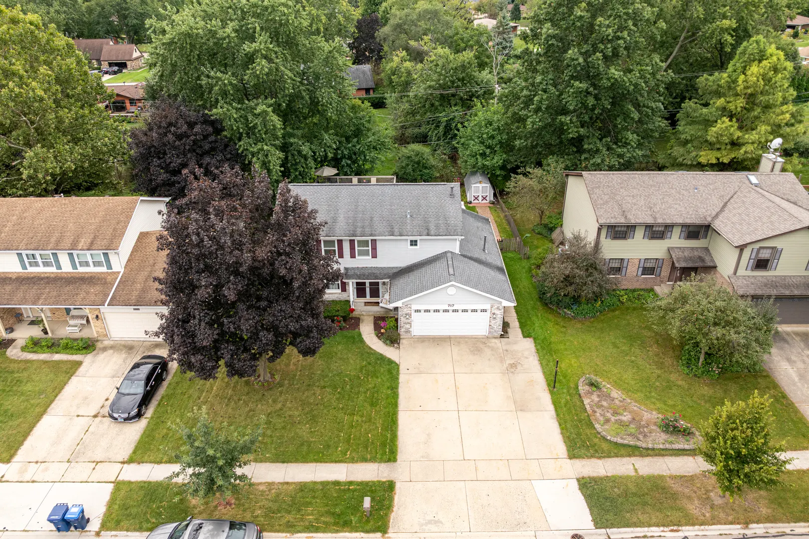 717 S Point Drive IL