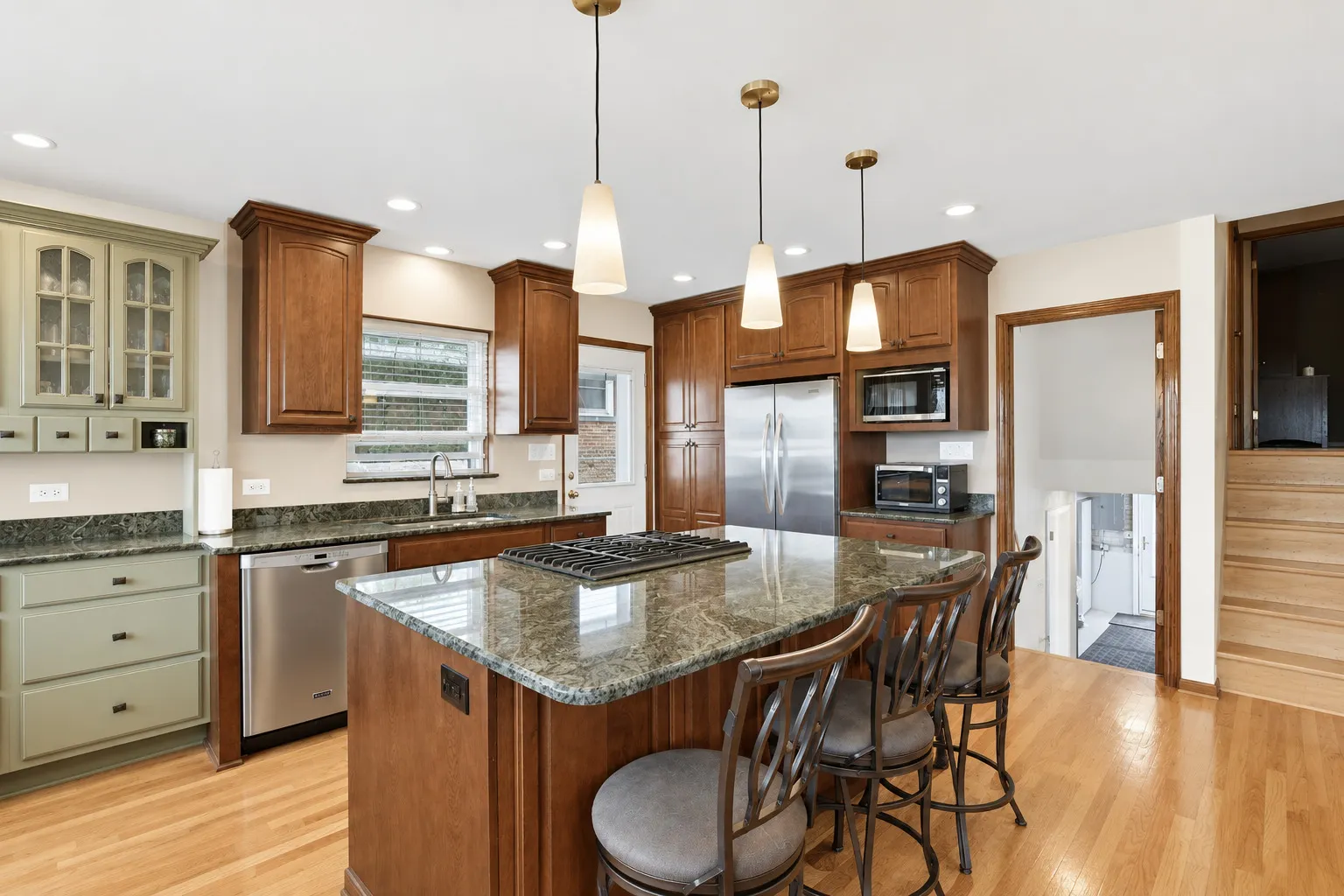 8662 N Ozark Avenue IL