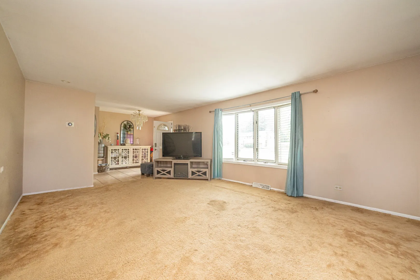 1126 Harvest Drive IL