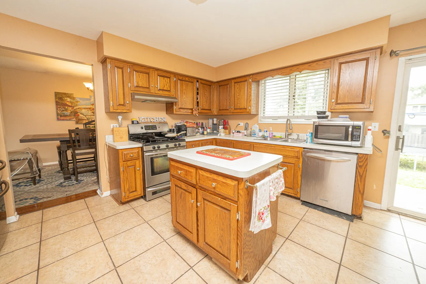 1126 Harvest Drive IL
