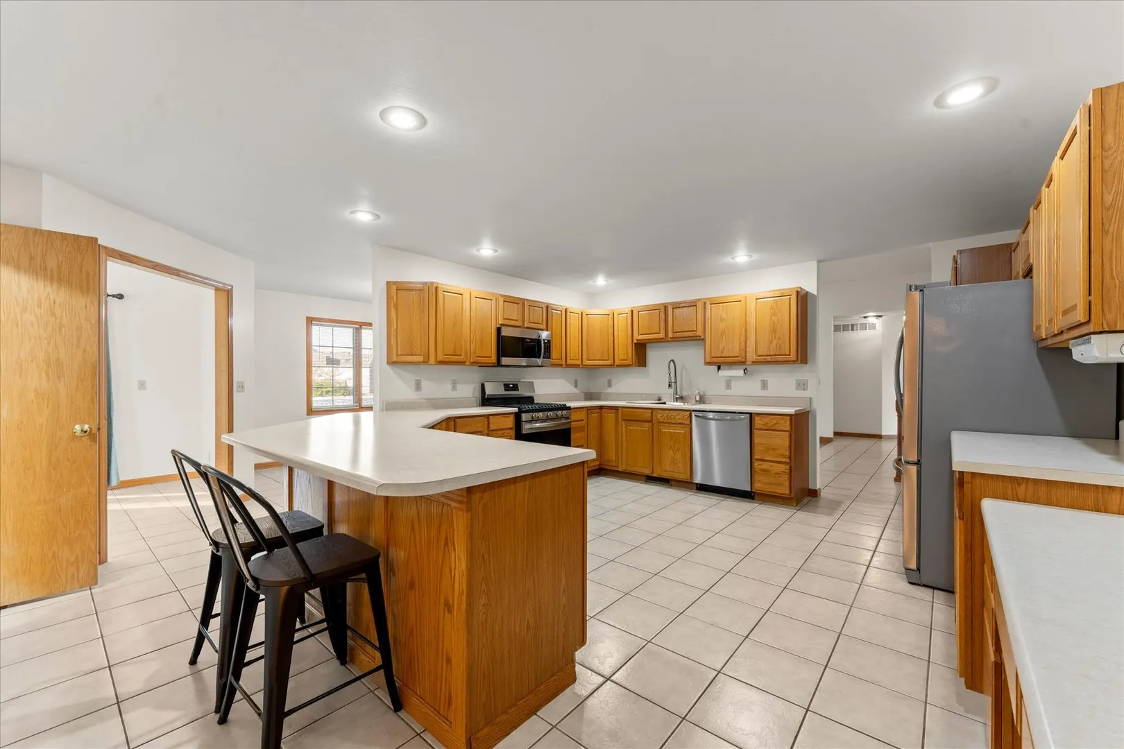 101 Red Bud Court IL