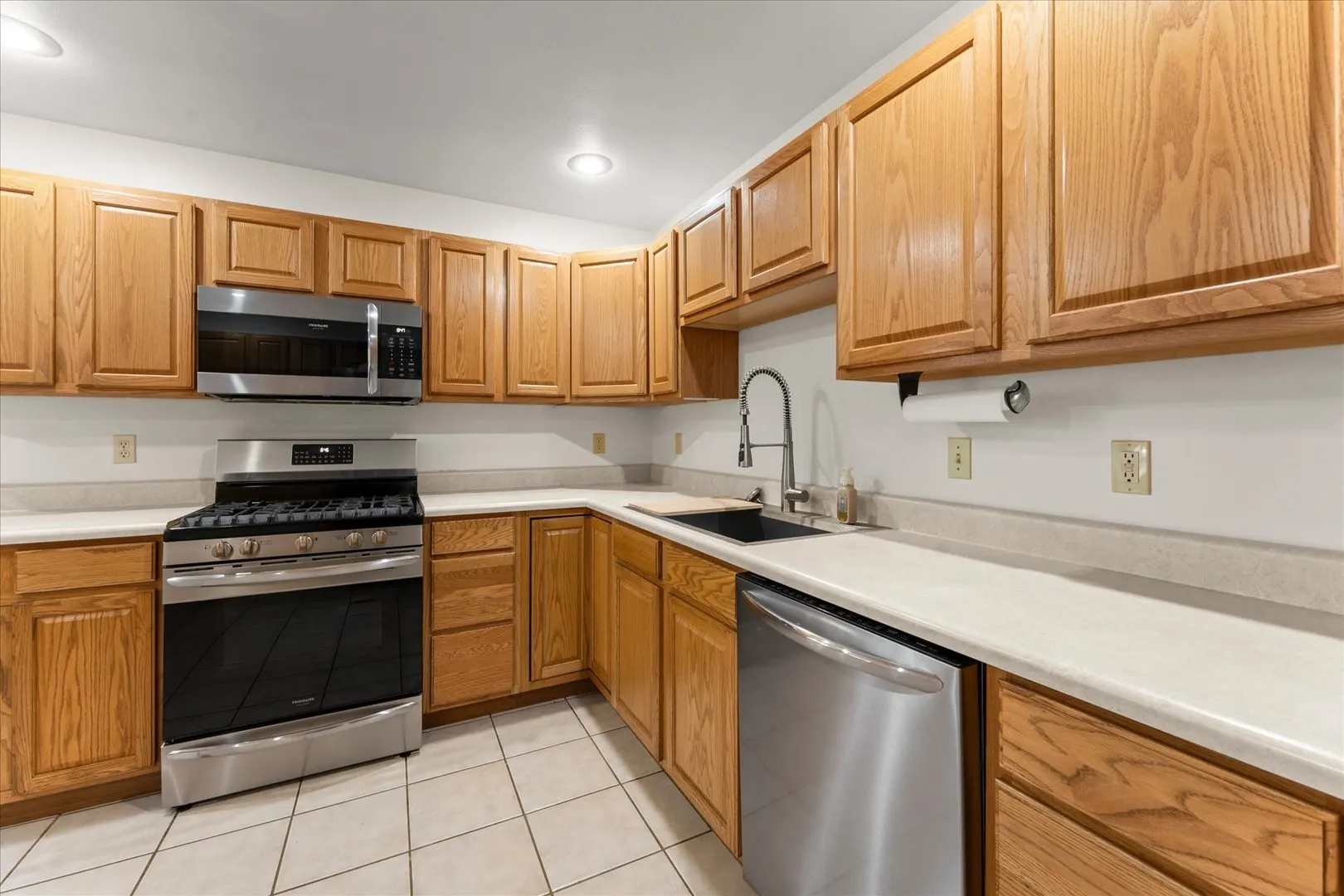 101 Red Bud Court IL