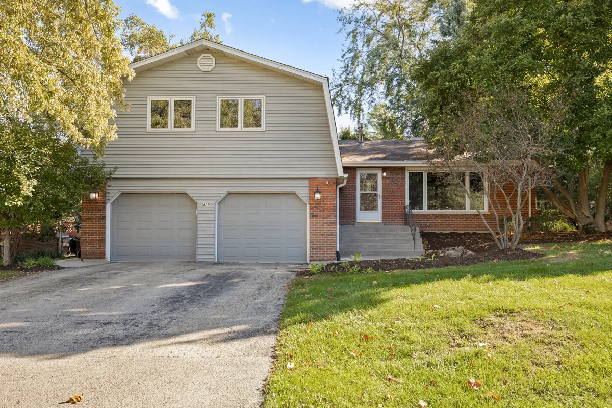 429 ELM Street IL