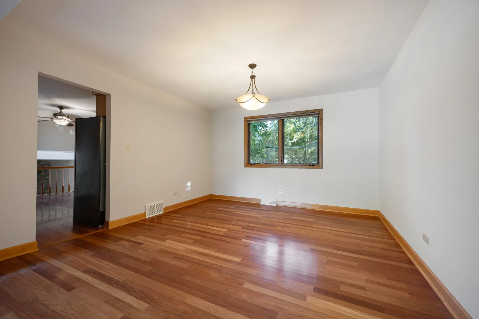 429 ELM Street IL
