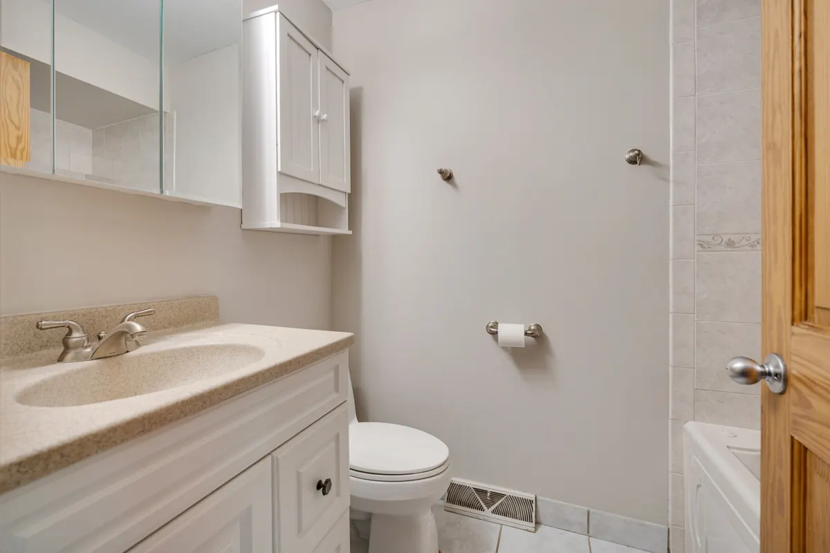 429 ELM Street IL
