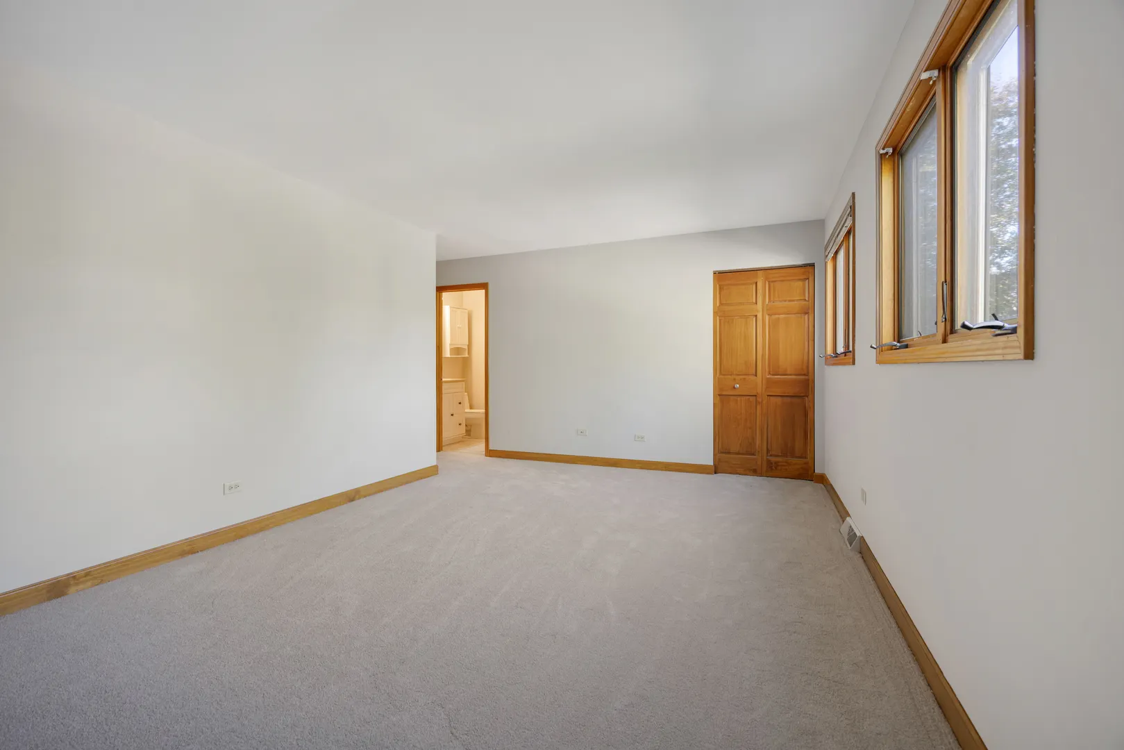 429 ELM Street IL
