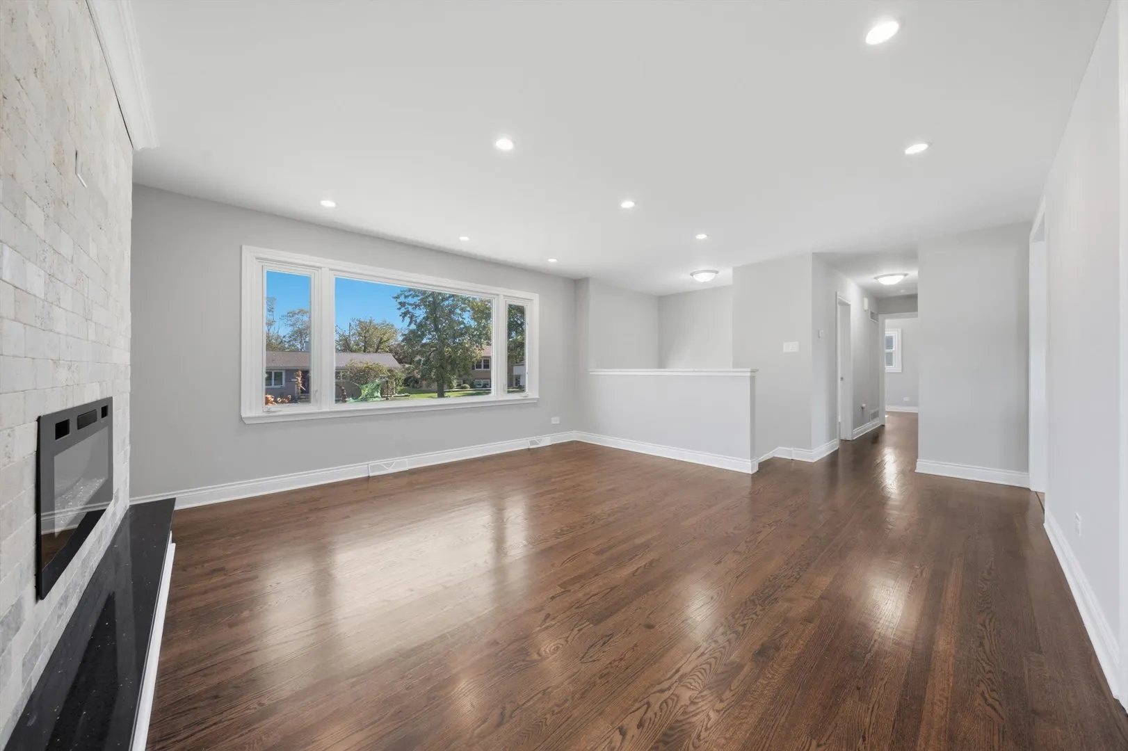 1444 East Street IL