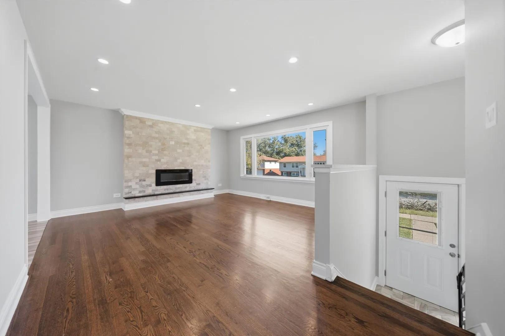 1444 East Street IL