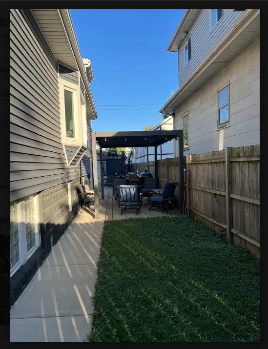 1126 Beloit Avenue IL