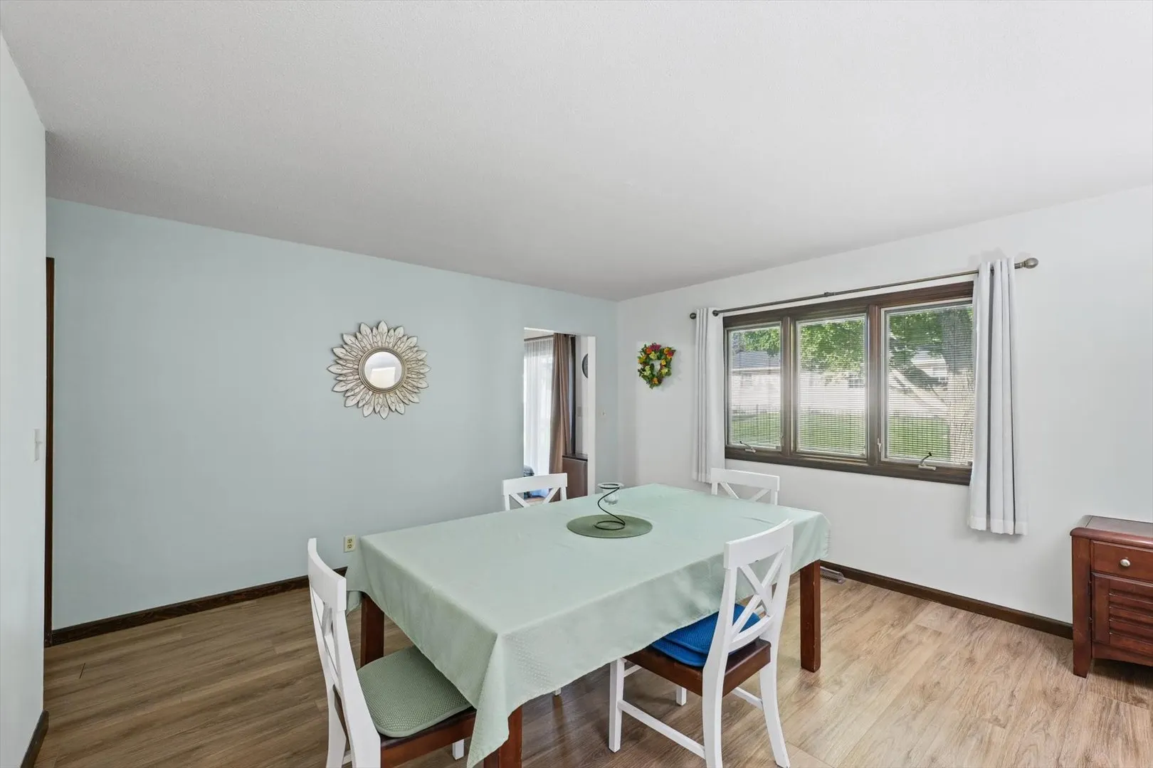 104 Surrey Court IL