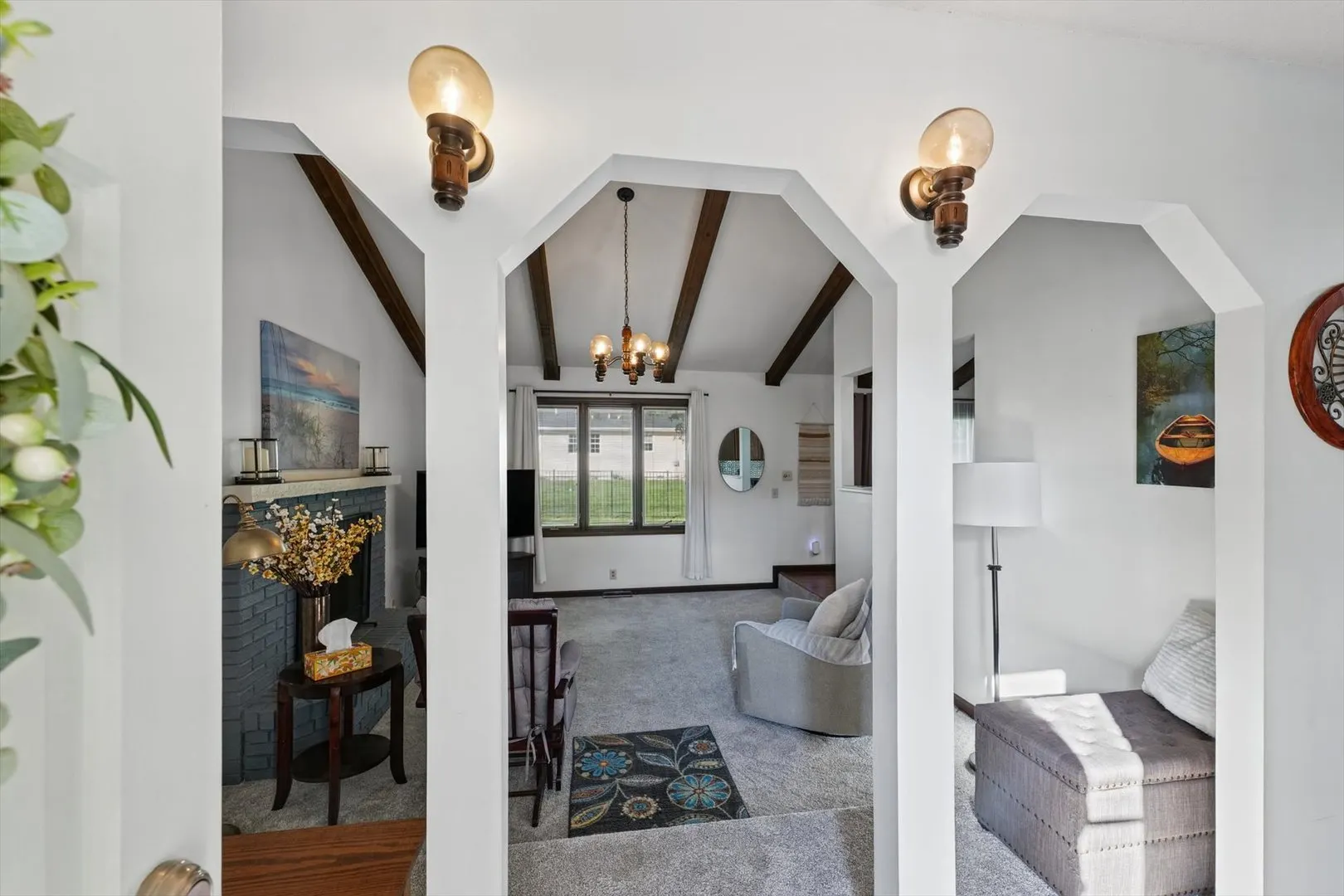 104 Surrey Court IL