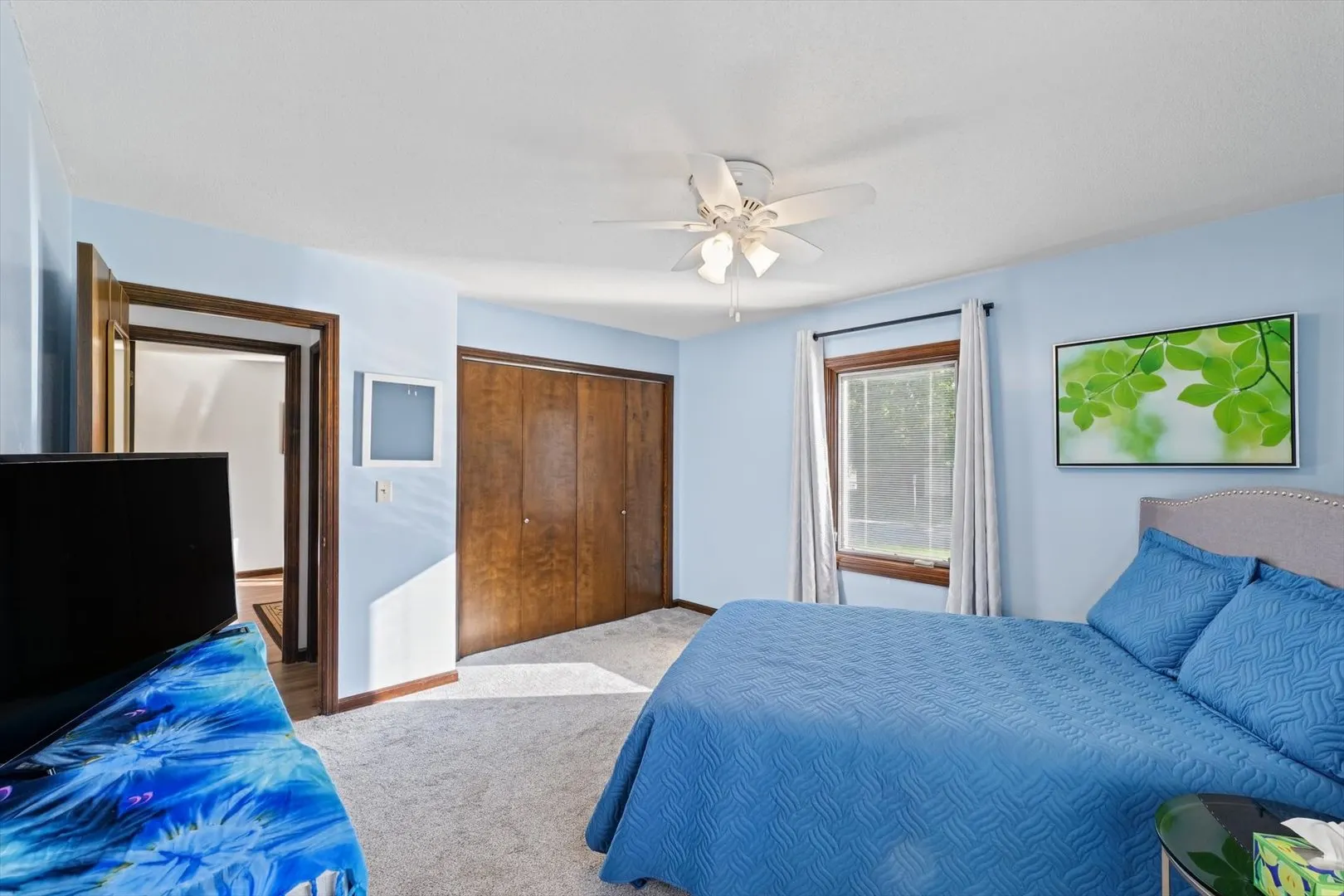104 Surrey Court IL