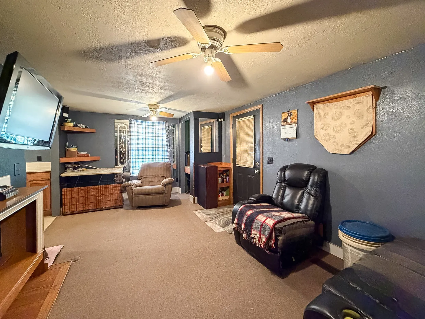 225 E North 6th Street IL