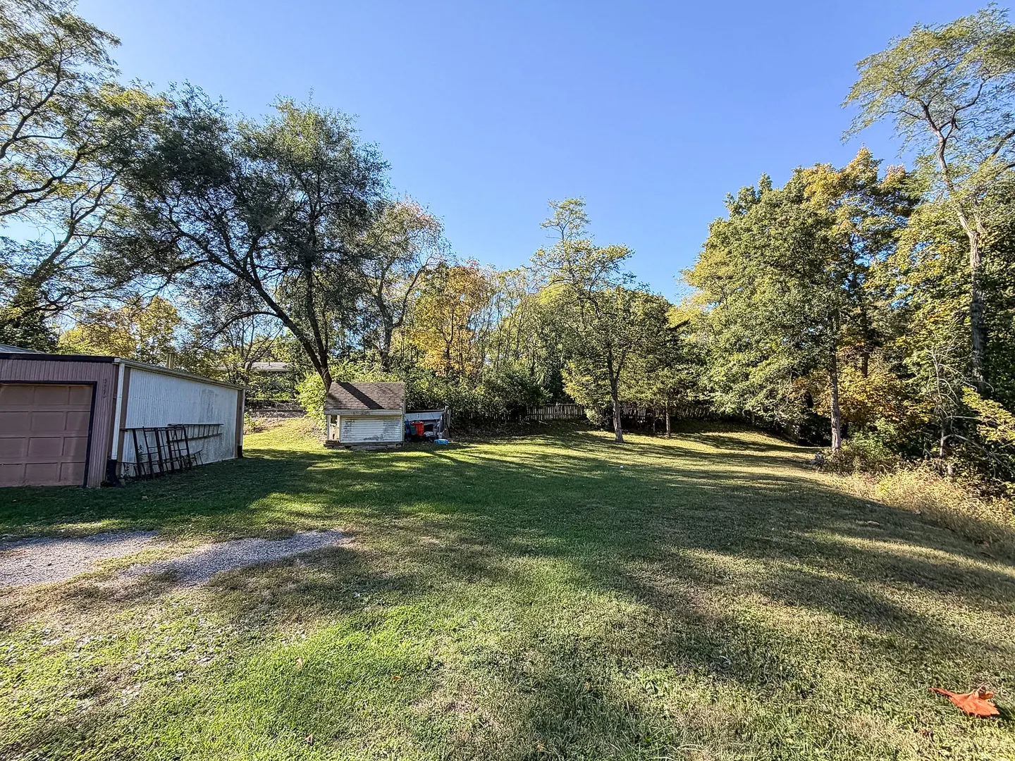 225 E North 6th Street IL