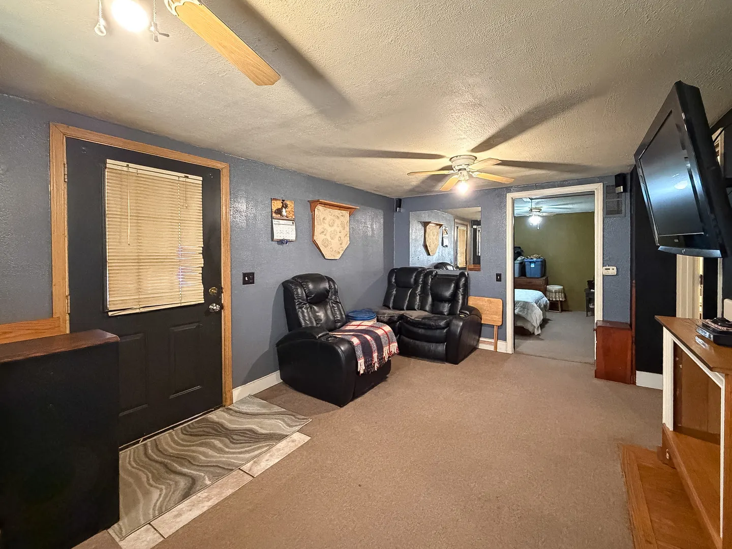 225 E North 6th Street IL