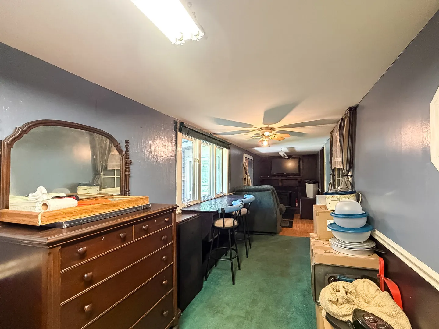 225 E North 6th Street IL