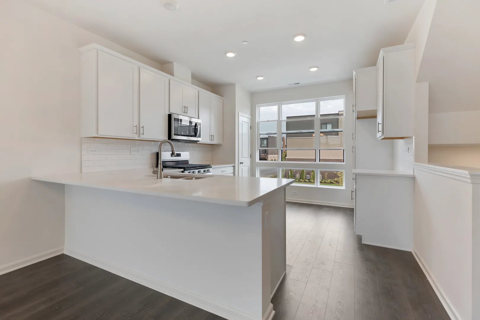 1289 Lakepointe Drive IL