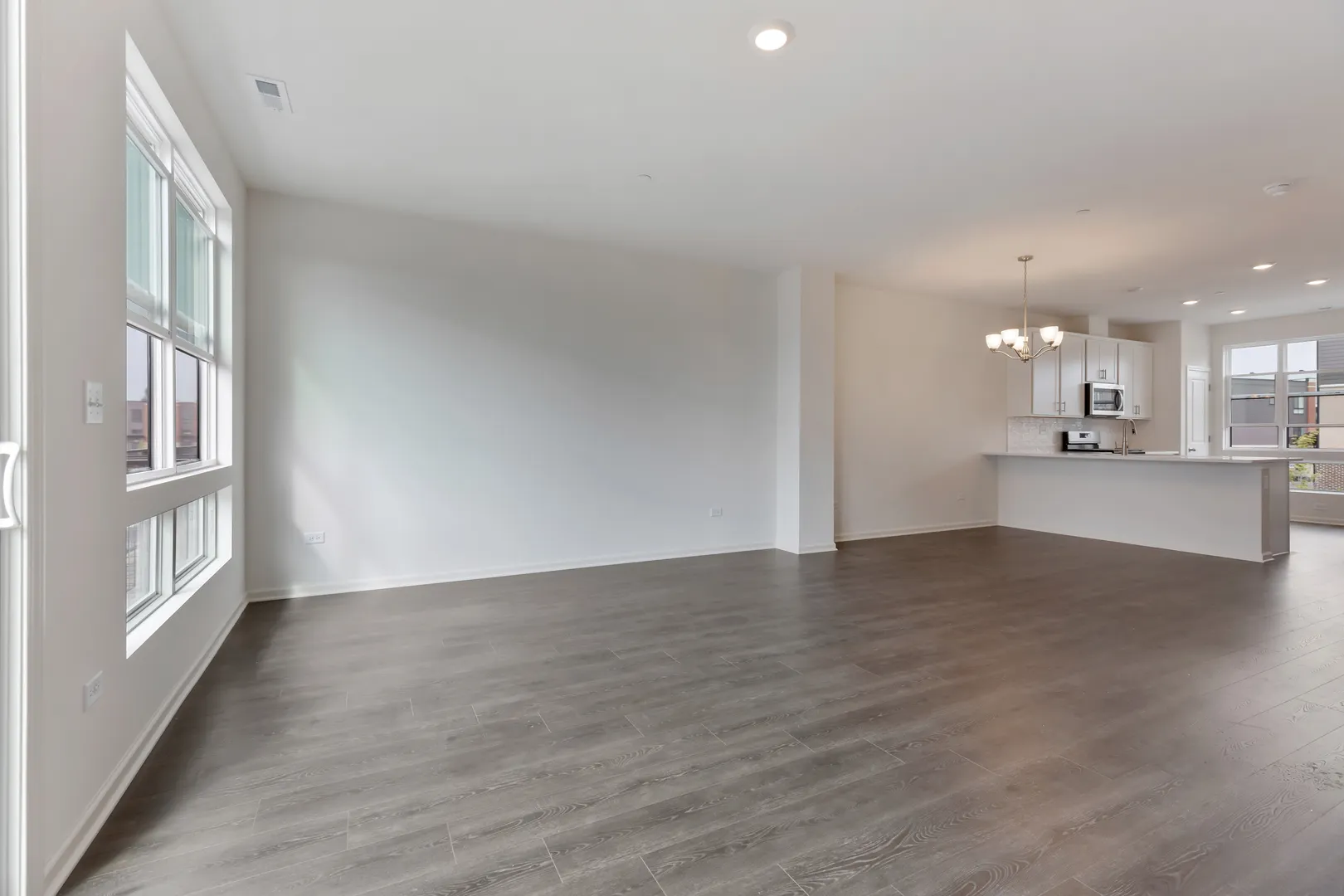 1289 Lakepointe Drive IL