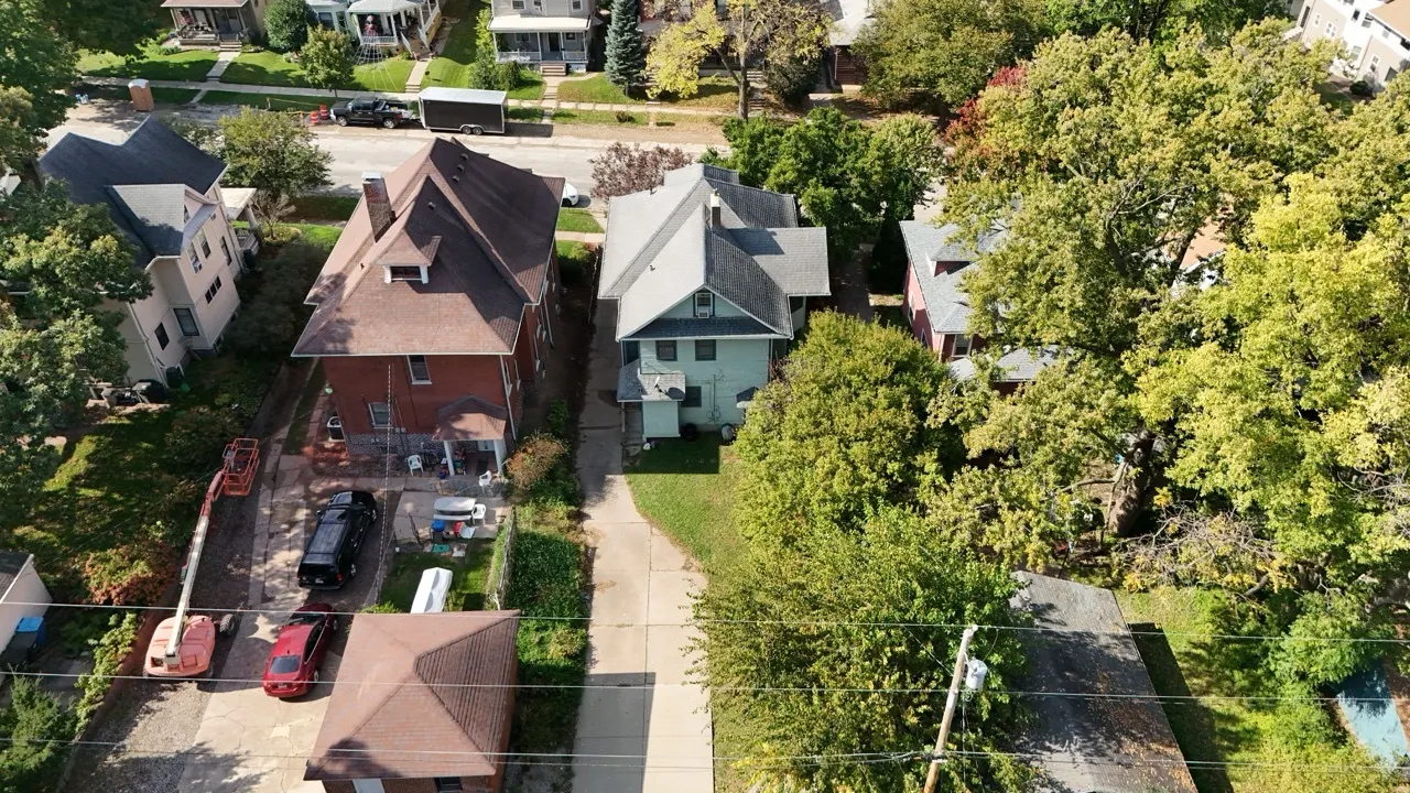 1215-1215 1/2 20TH Street IL