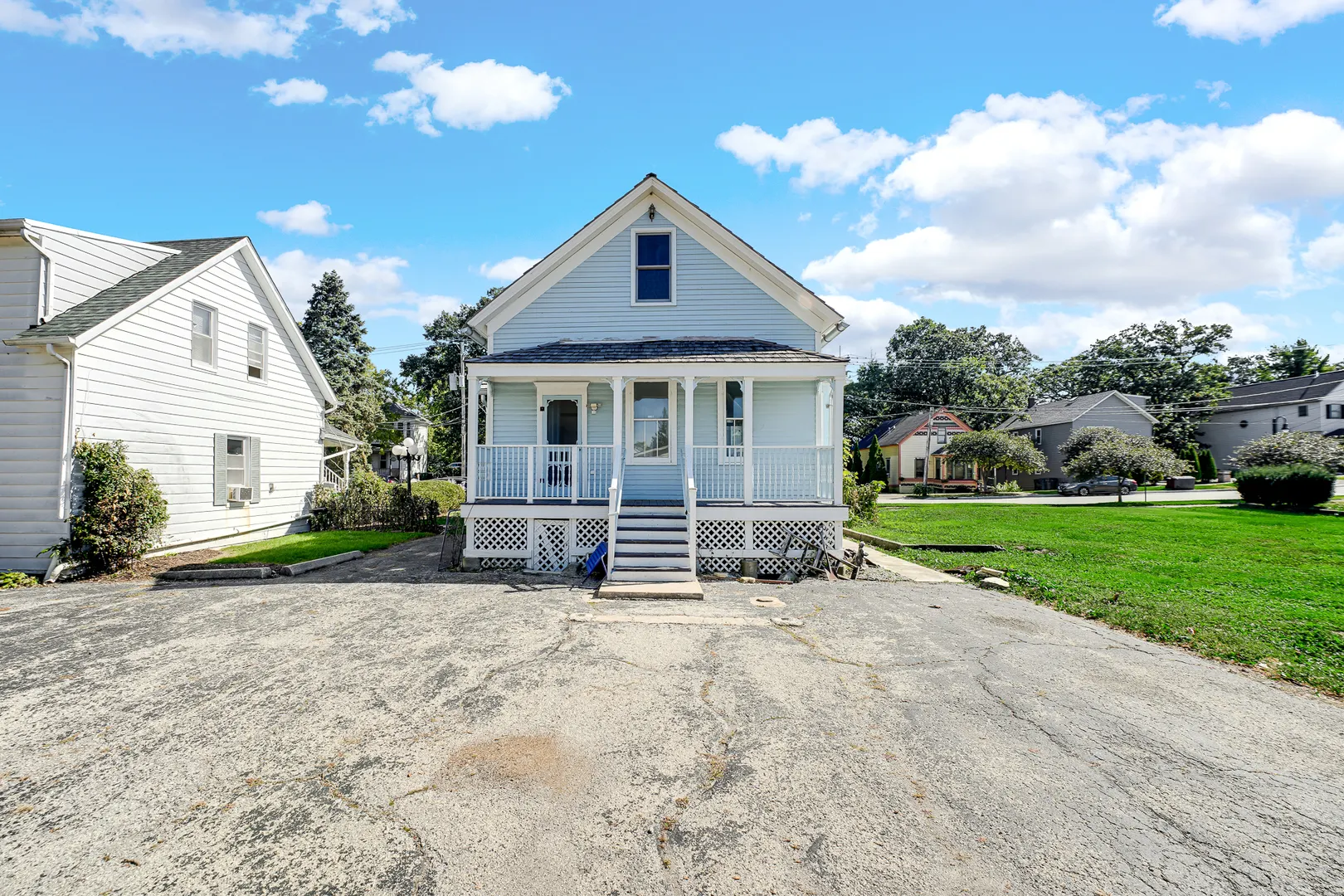 14330 Beacon Avenue IL