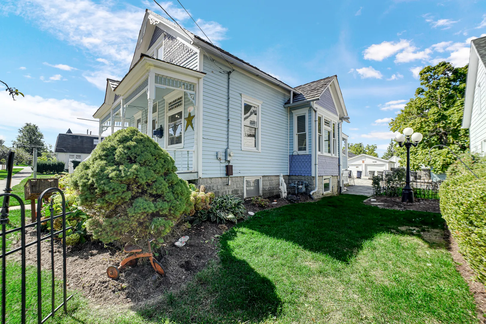 14330 Beacon Avenue IL