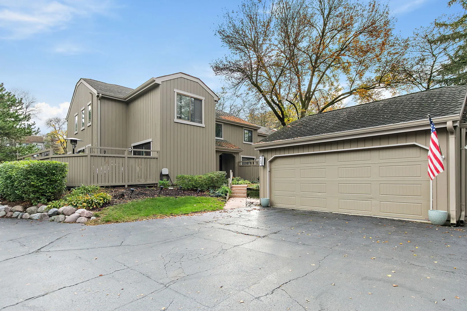 758 Oak Hill Road IL