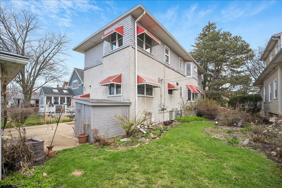 715 N Taylor Avenue IL #1