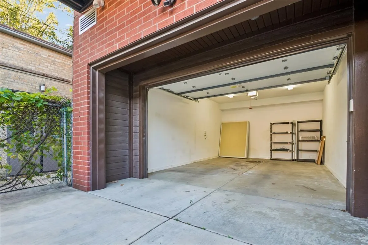 4245 N Lincoln Avenue IL #4