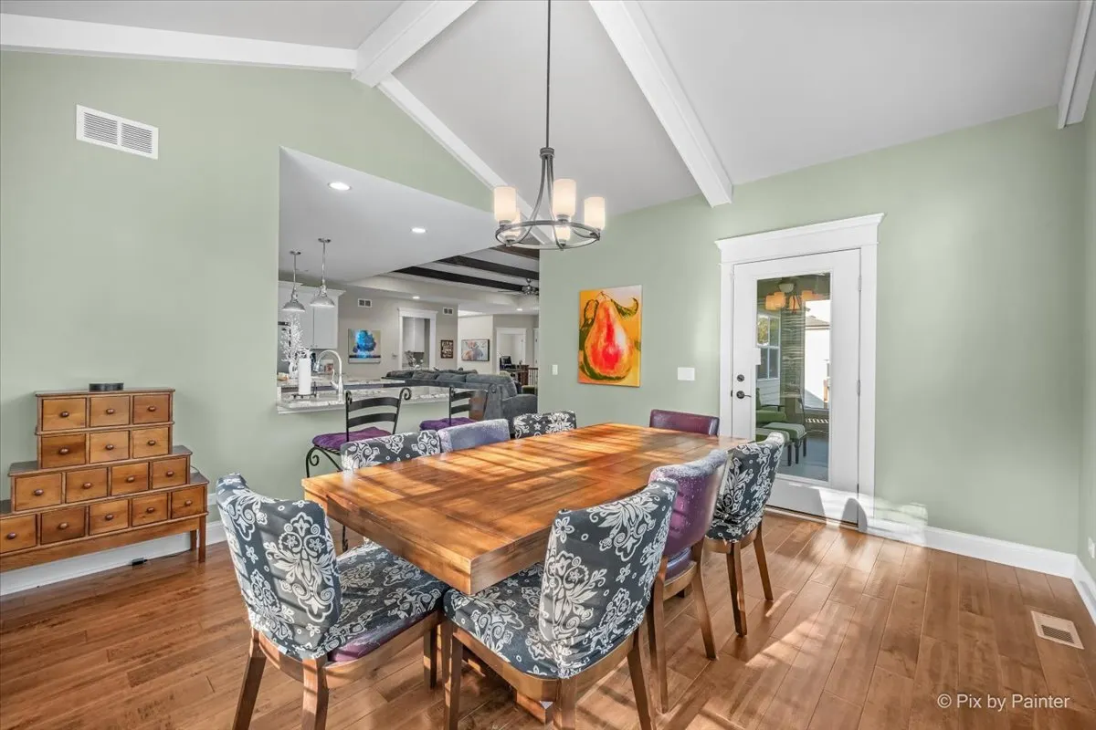 209 Burr Oak Circle IL