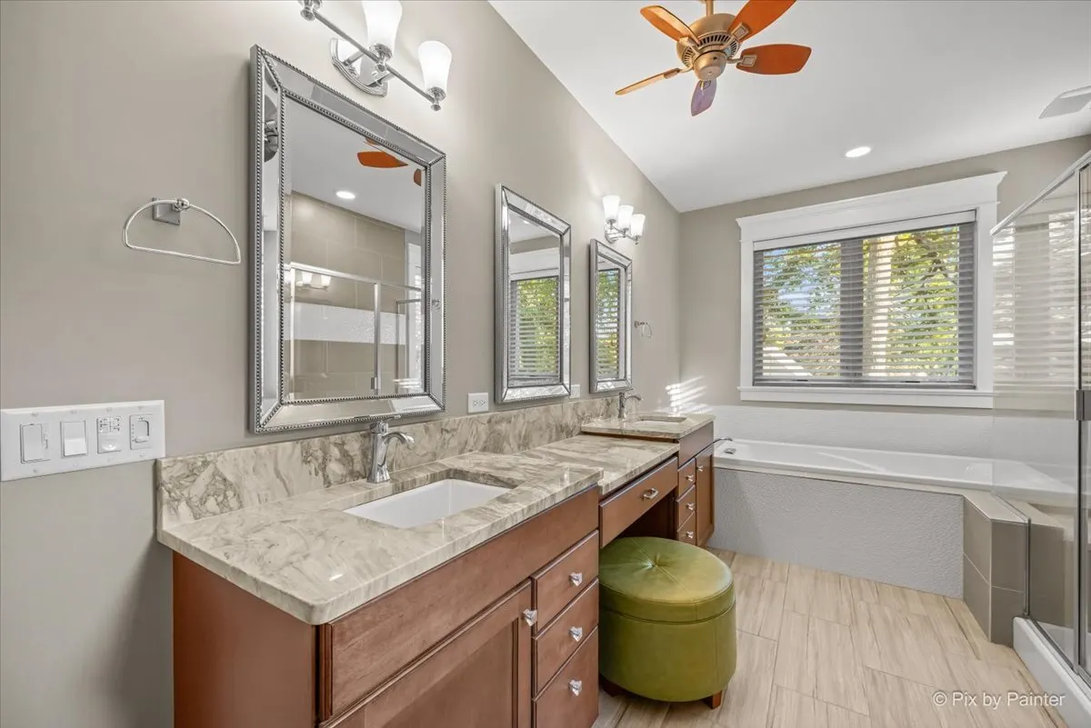 209 Burr Oak Circle IL
