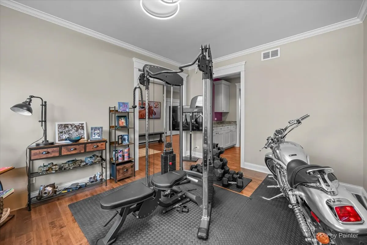 209 Burr Oak Circle IL