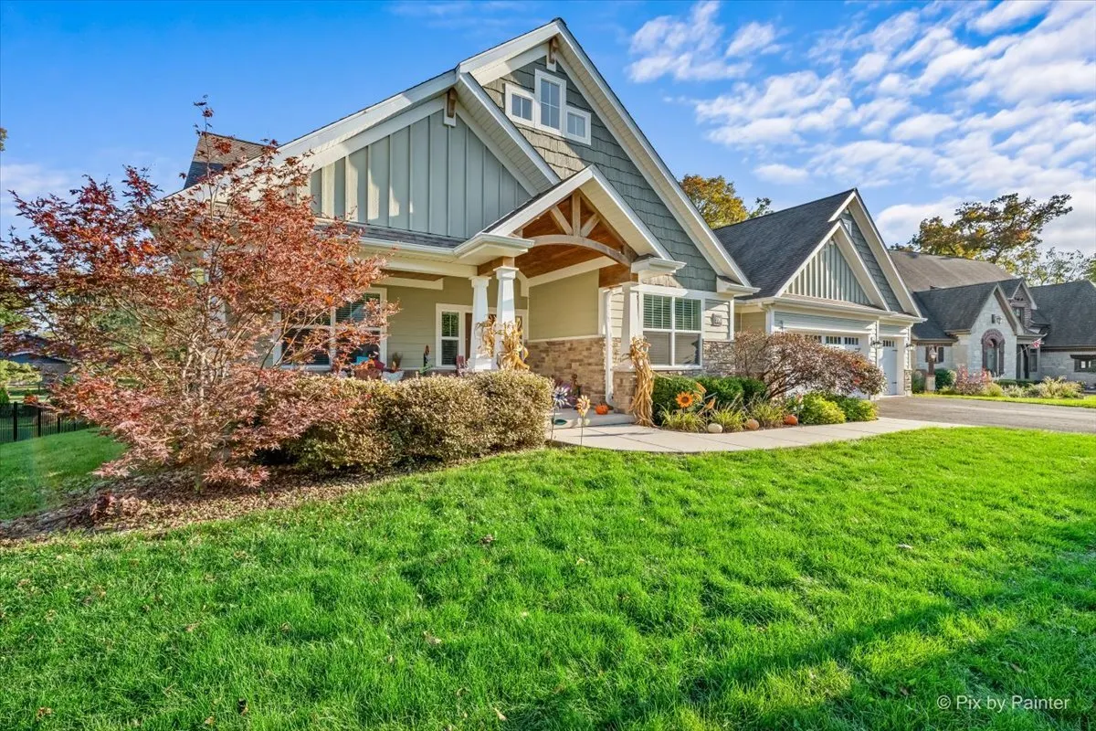 209 Burr Oak Circle IL