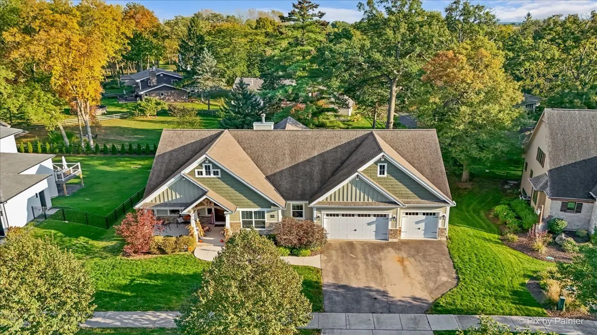 209 Burr Oak Circle IL