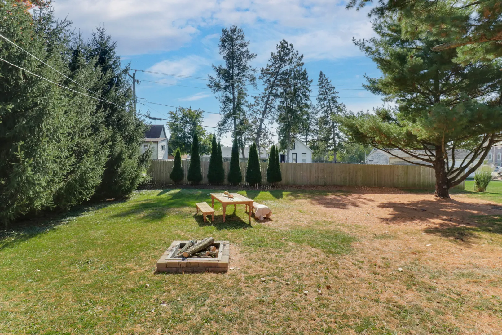 507 E Cherry Street IL