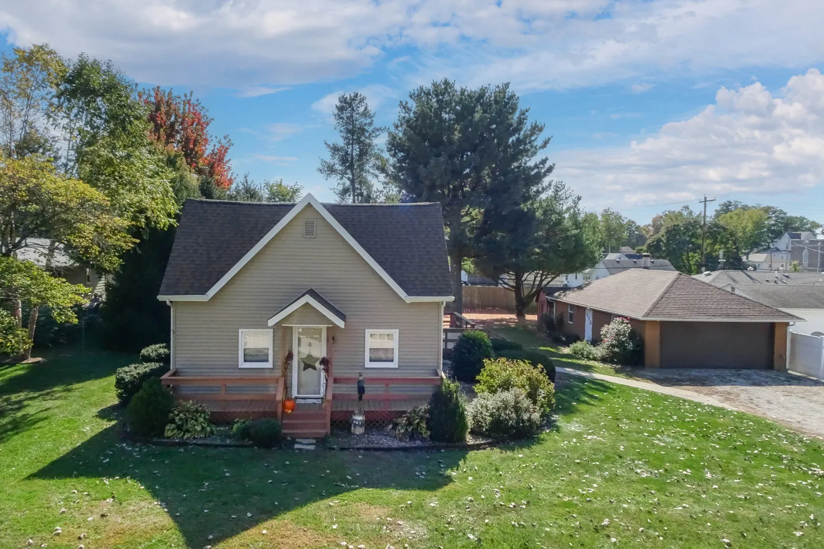 507 E Cherry Street IL