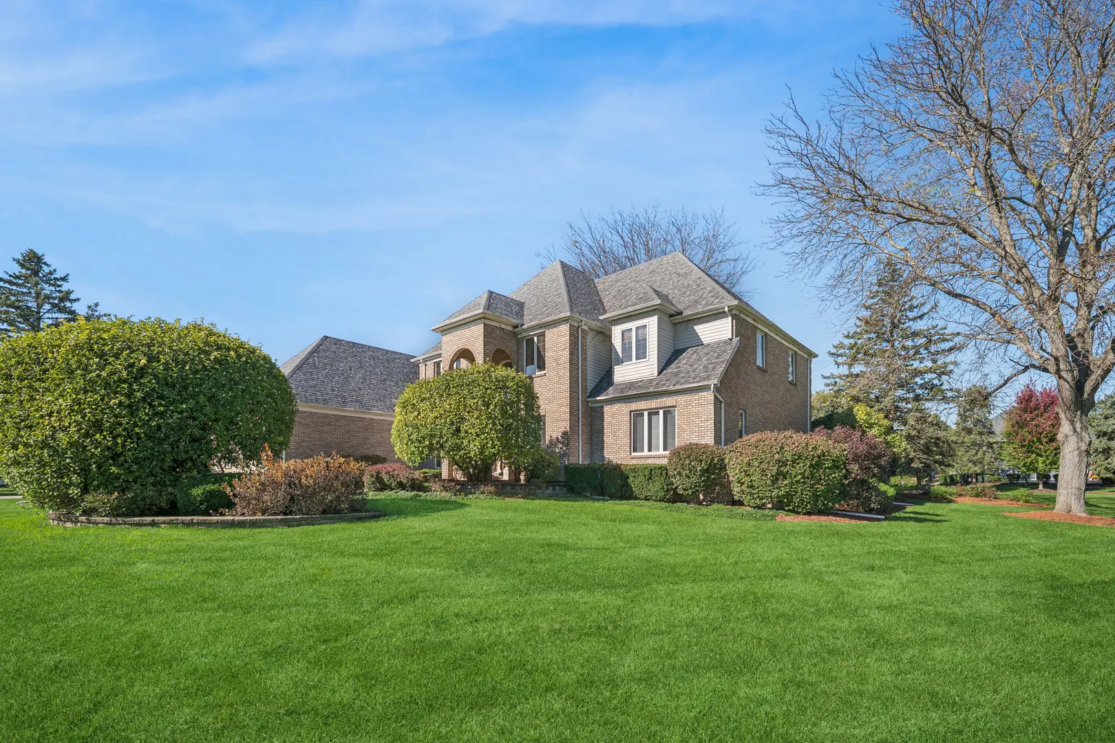 36W650 W Ridgewood Lane IL