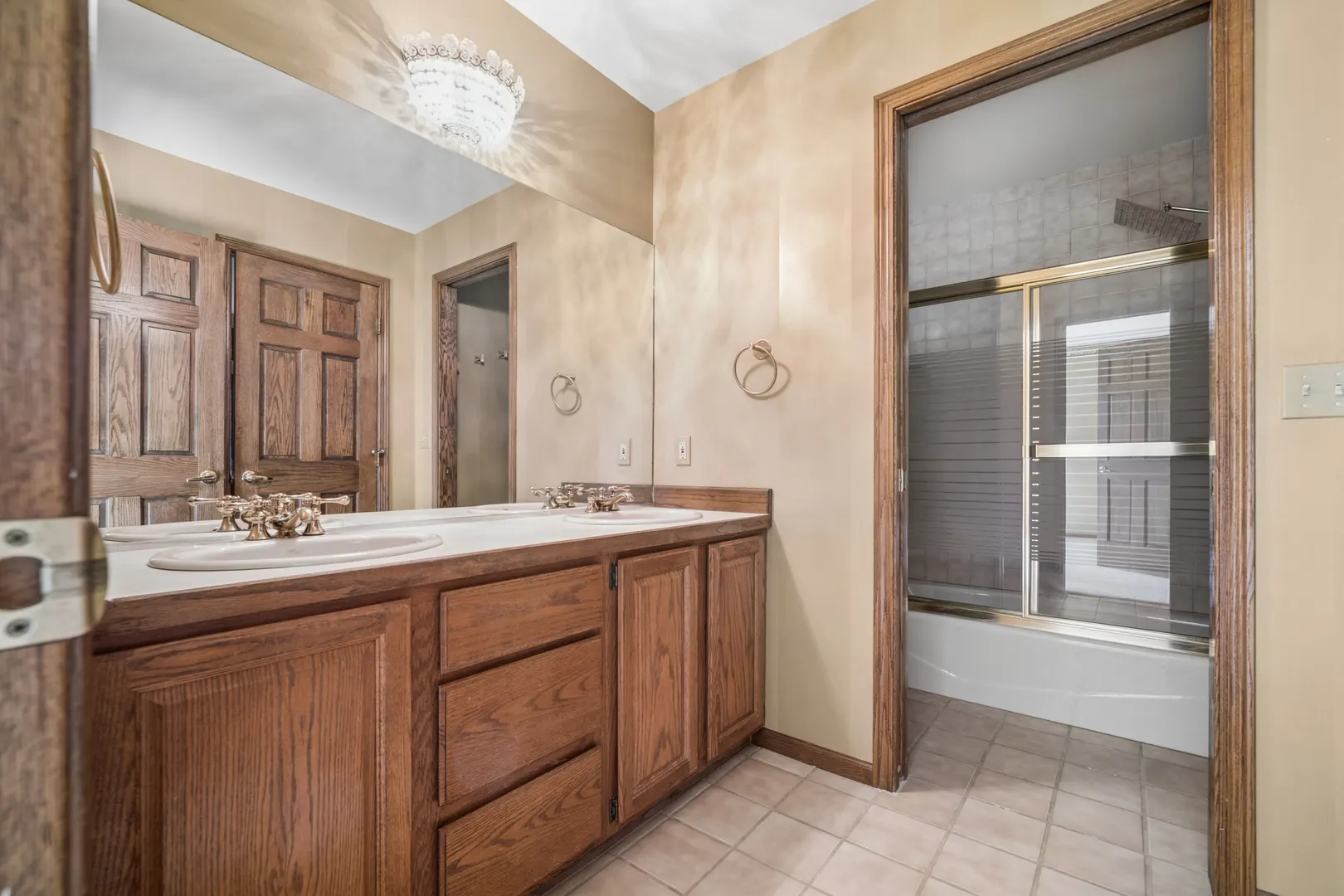 36W650 W Ridgewood Lane IL