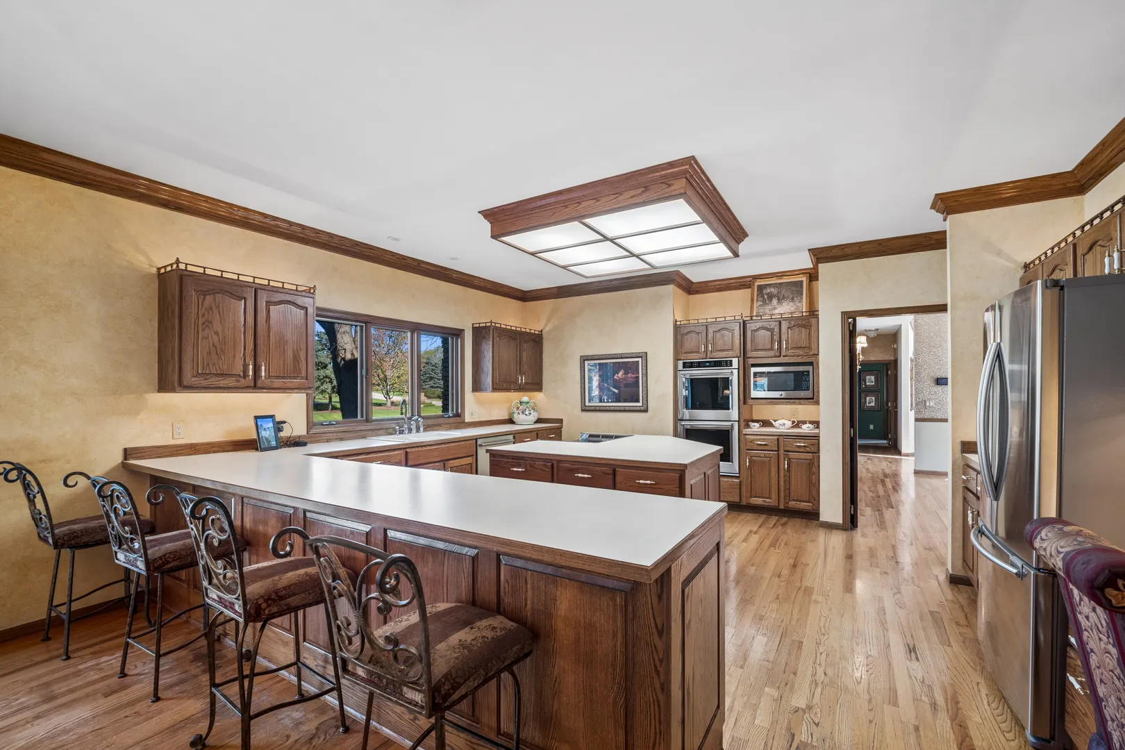 36W650 W Ridgewood Lane IL