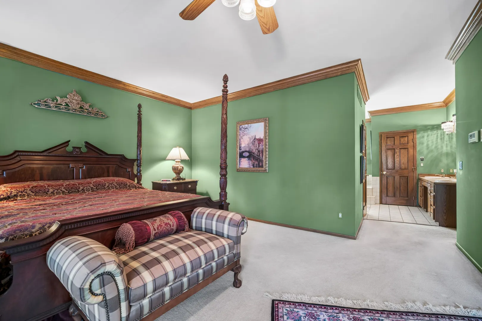 36W650 W Ridgewood Lane IL
