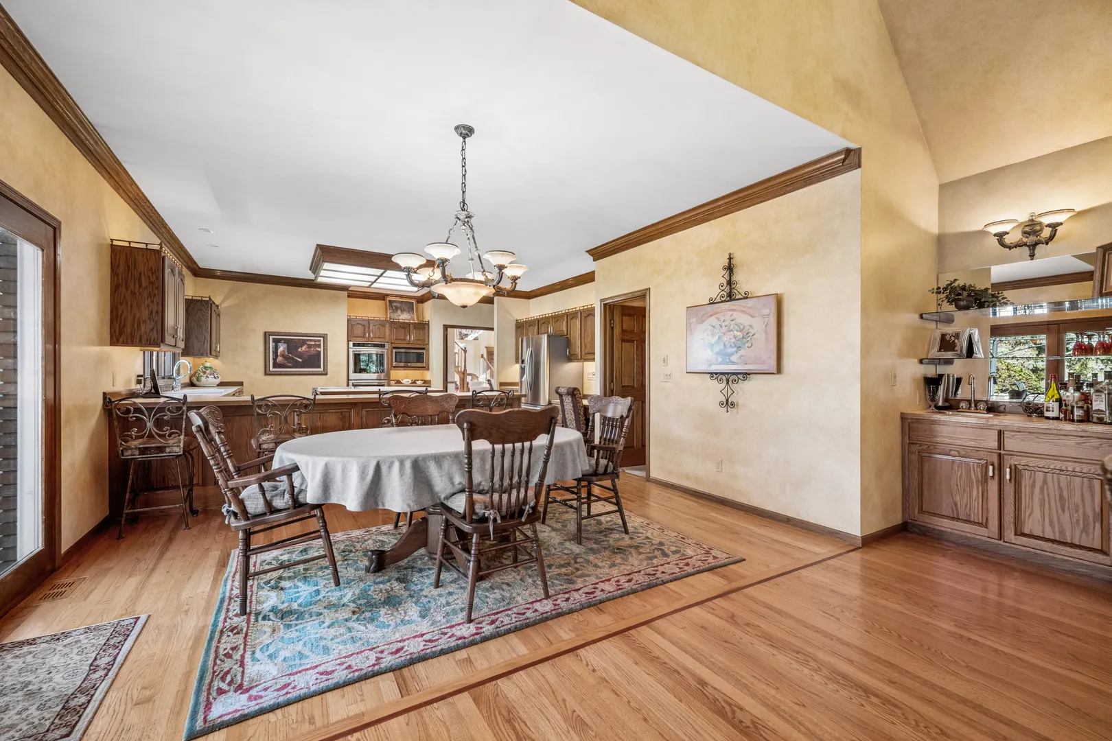 36W650 W Ridgewood Lane IL