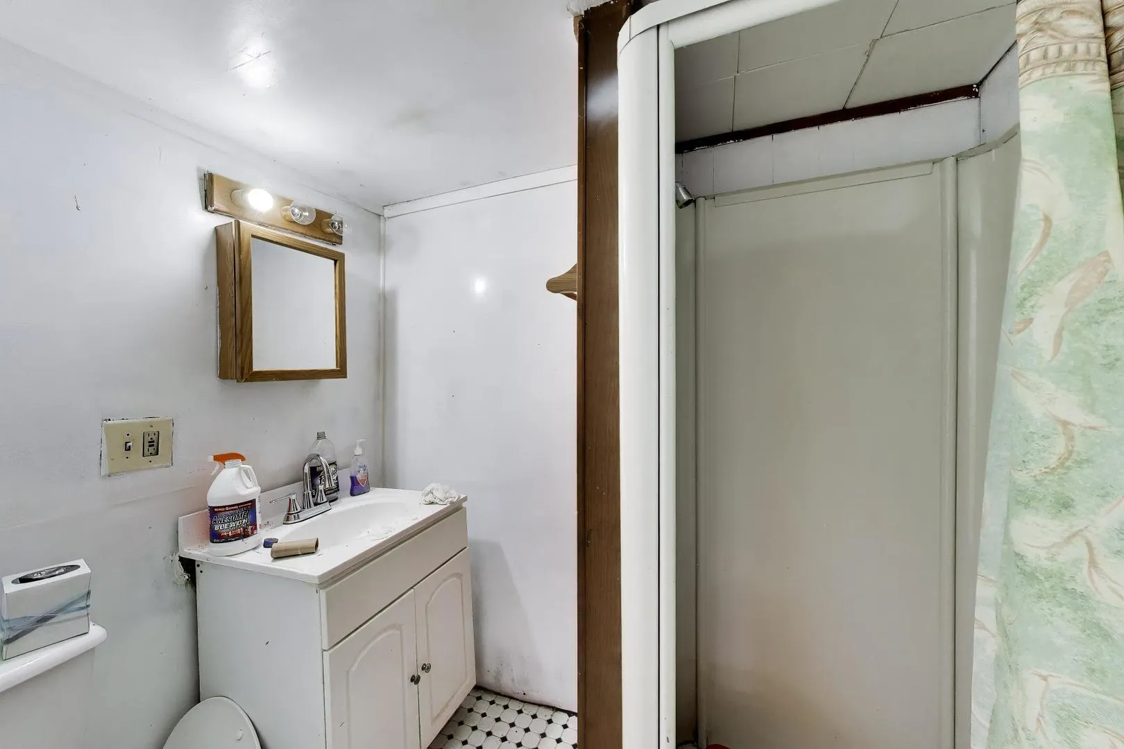 1228 W 74th Place IL