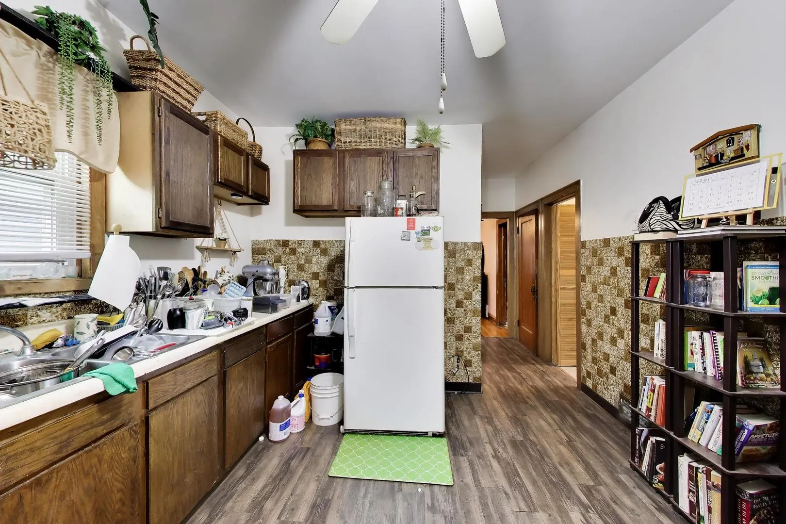1228 W 74th Place IL