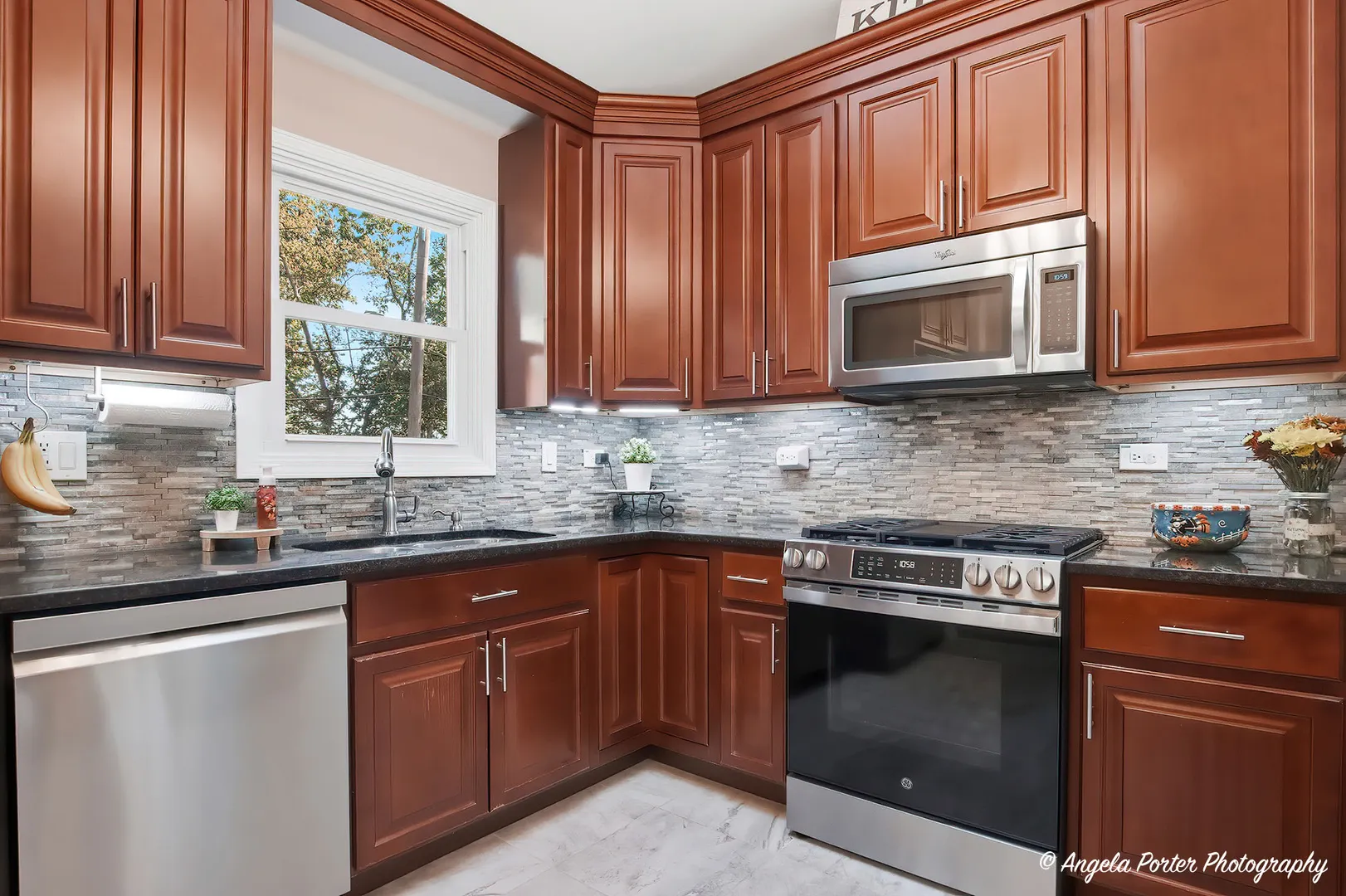 5408 N Amby Lane IL